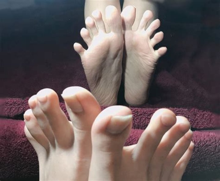 'Teen Mom' Star Selling FEET Pics | Celebuzz