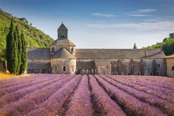 16 Best Places to Visit in the South of France