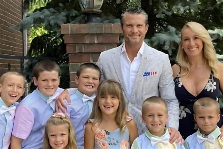 Alex Azar's wife, Jennifer Azar shares two kids with him.