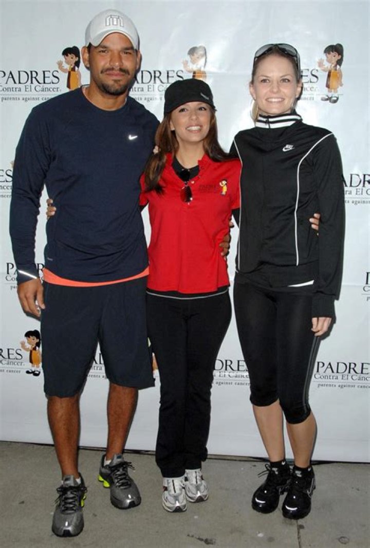 Amaury Nolasco Height - CelebsHeight.org