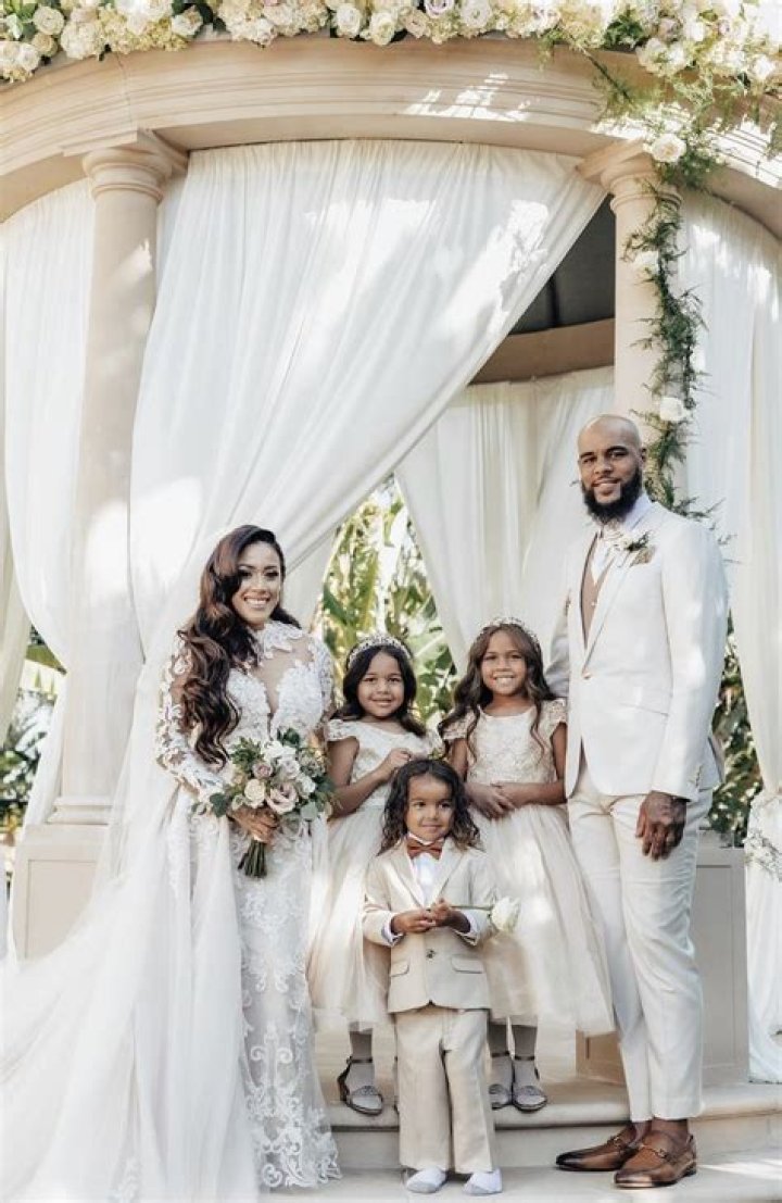 American Actor, Woody Harrelson's Ex-Wife, Nancy Simon Is Happily Married to Artist, David Florimbi