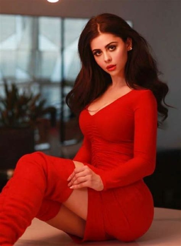 Azzyland Net Worth - Wiki, Age, Weight and Height, Relationships, Family, and More