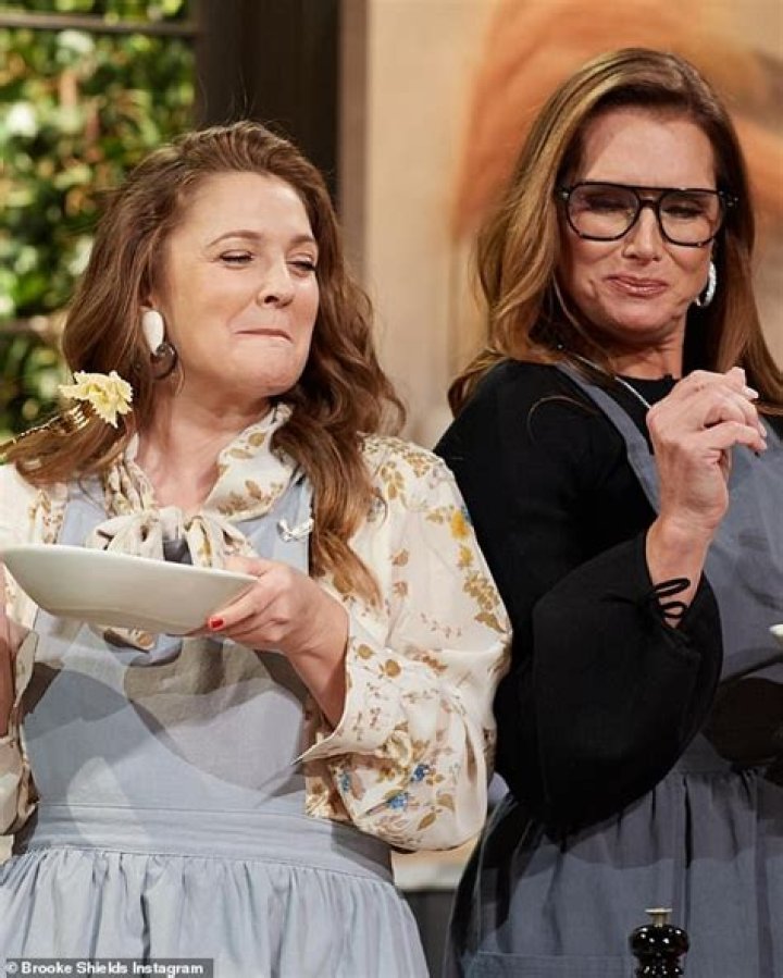 Brooke Shields’ friends say she’s devoted to her mom