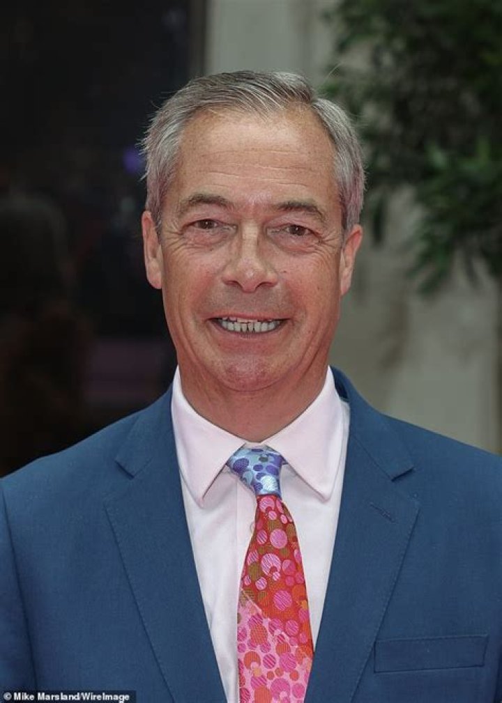 Celebrities who are 59 years old