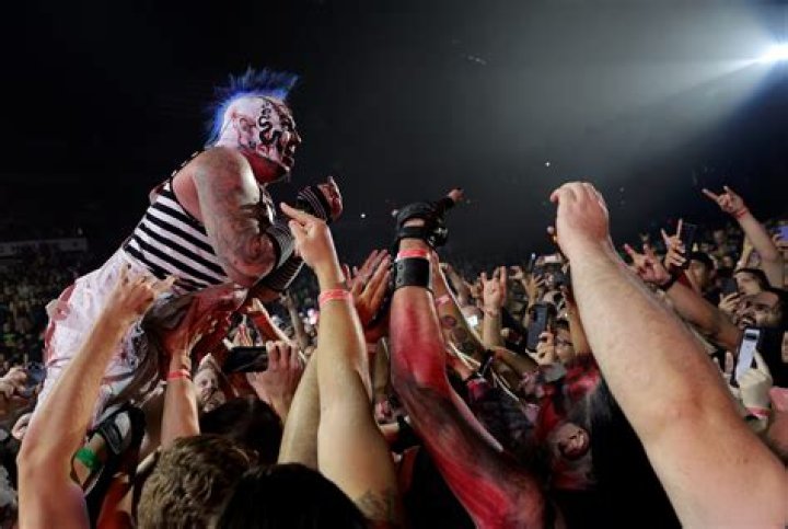 Chad Gray Net Worth - Wiki, Age, Weight and Height, Relationships, Family, and More