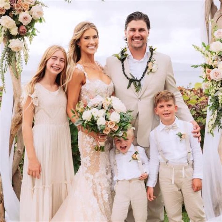 Christina & Ant Anstead’s marriage was struggling since the birth of their son