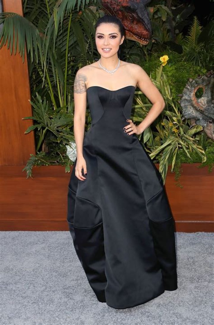 Daniella Pineda Net Worth - Wiki, Age, Weight and Height, Relationships, Family, and More