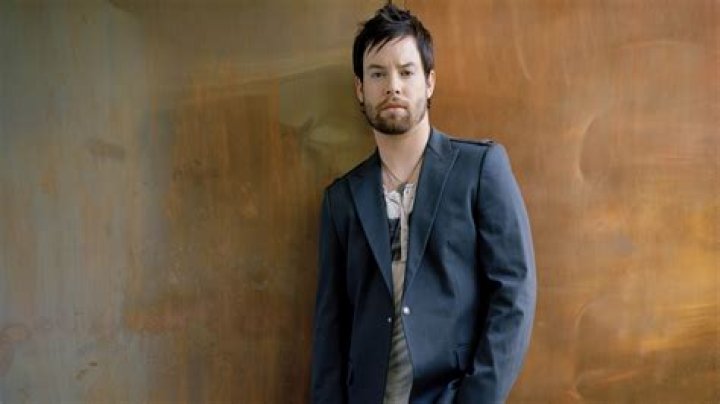 David Cook Net Worth: Career & Lifestyle
