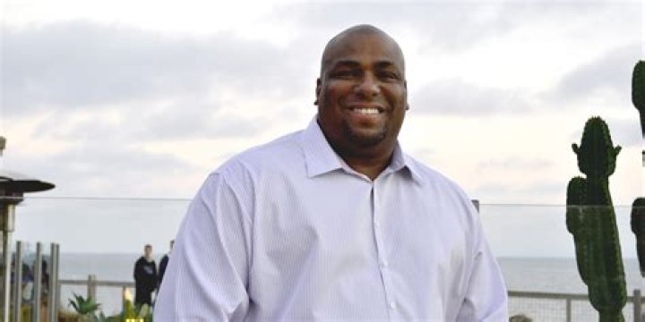 E. J. Bonilla Net Worth - Wiki, Age, Weight and Height, Relationships, Family, and More