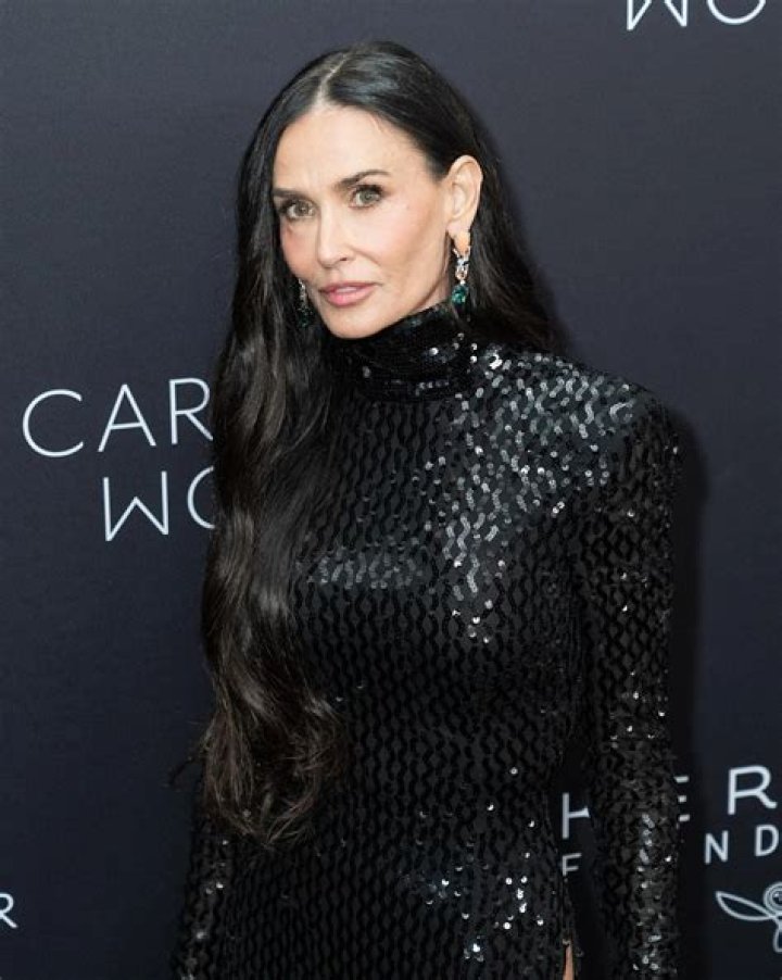 Enquirer: Demi Moore’s AA sponsor died, will Demi start boozing again?