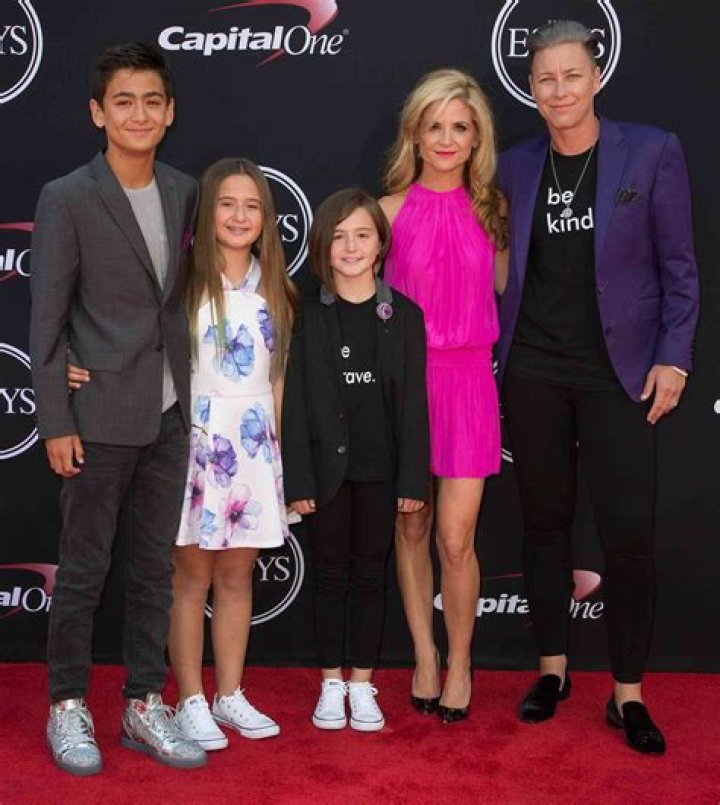 Fans Shocked By 'Disturbing' State Of Andrew Glennon's Home While Caring For Son James