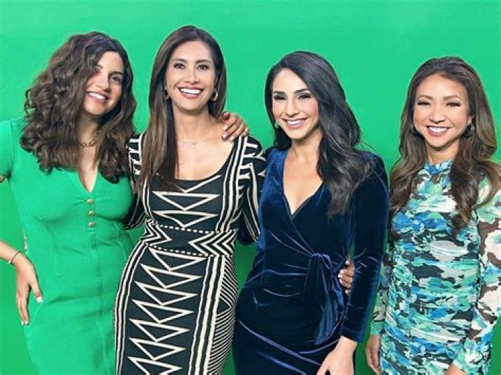 Fox news anchor, Araksya Karapetyan shares two daughters with her husband, Amir Yousefi