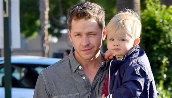 Get To Know About Oliver Finlay Dallas