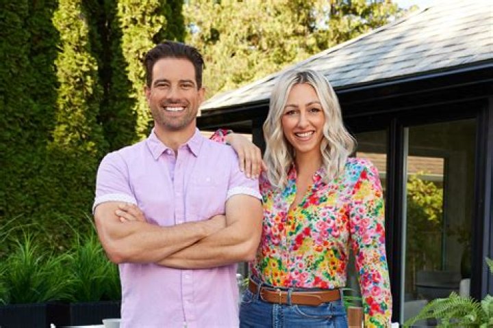 HGTV's Scott McGillivray Net Worth & Personal Life Insight