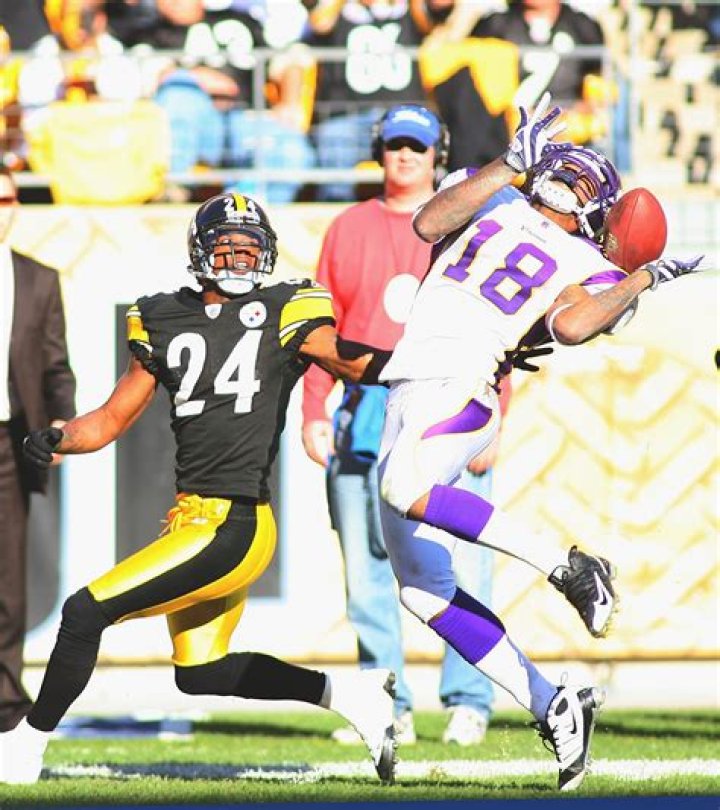 Ike Taylor Net Worth - Wiki, Age, Weight and Height, Relationships, Family, and More