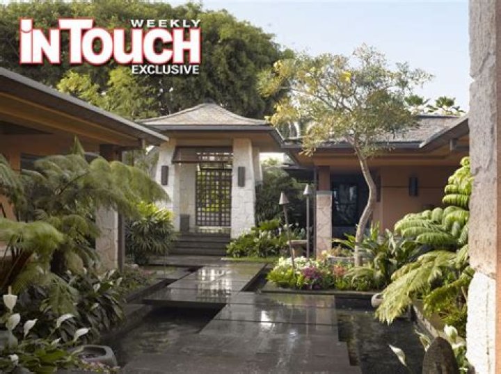 Inside Johnny Depp’s beautiful Hawaiian home