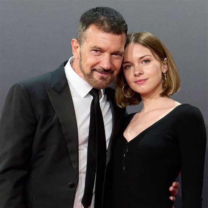 Is Antonio Banderas's Daughter Stella Banderas Dating Someone? Know More About Her Relationship Status