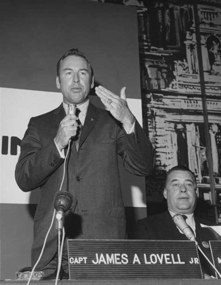 Jim Lovell Net Worth - Wiki, Age, Weight and Height, Relationships, Family, and More