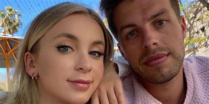 Jovi Dufren Caught Flirting with Anfisa Nava