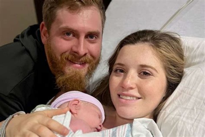 Joy-Anna Duggar Criticized For Baby Photos