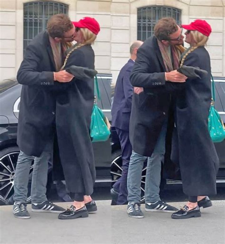 Julia Roberts Appears at Oscars 2014 for the First Time Since Half-Sister’s Death