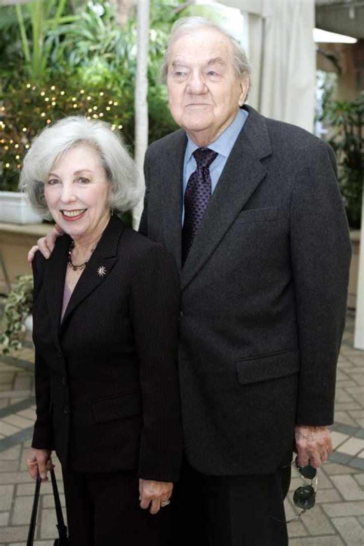 Karl Malden Net Worth - Wiki, Age, Weight and Height, Relationships, Family, and More