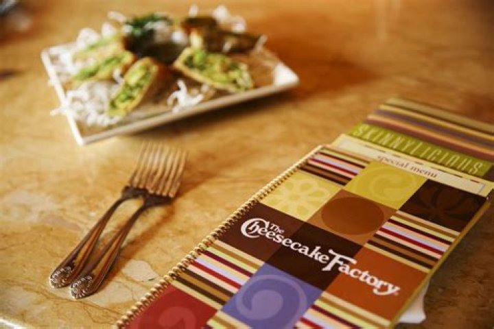 Kathy and Rick Hilton go to Cheesecake factory once a week: ‘all their food is good’