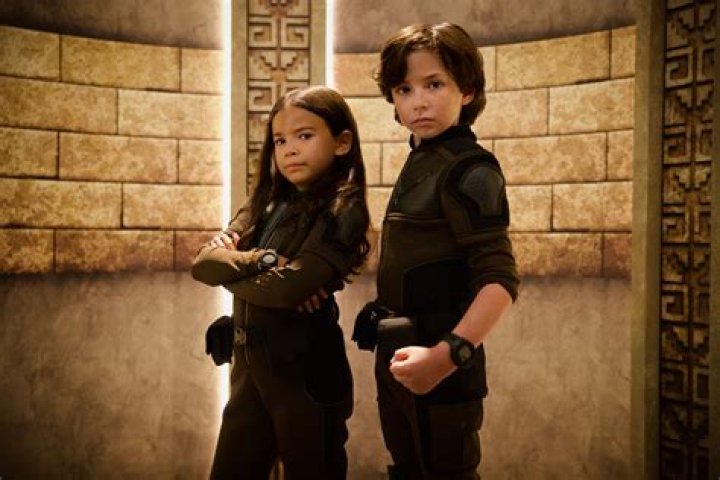 Know the Relationship Status and Net Worth of Spy Kids Movie, Actress, Alexa PenaVega
