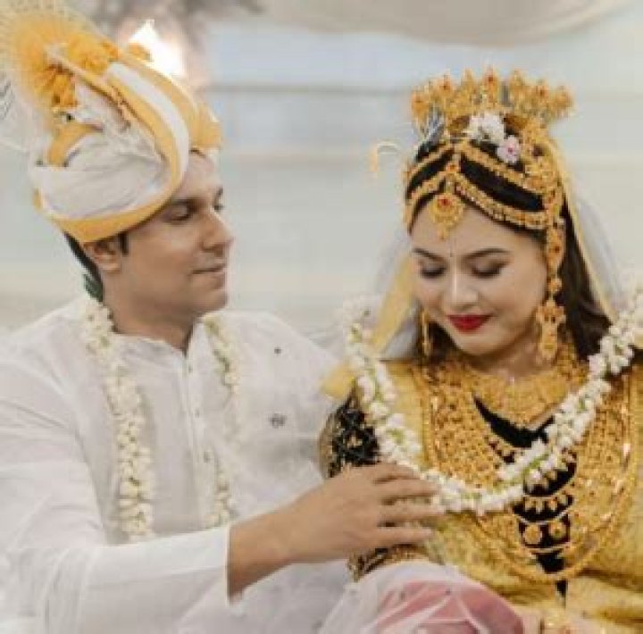 Lin Laishram Parents: Surodhoni Devi Laishram And Chandra Laishram