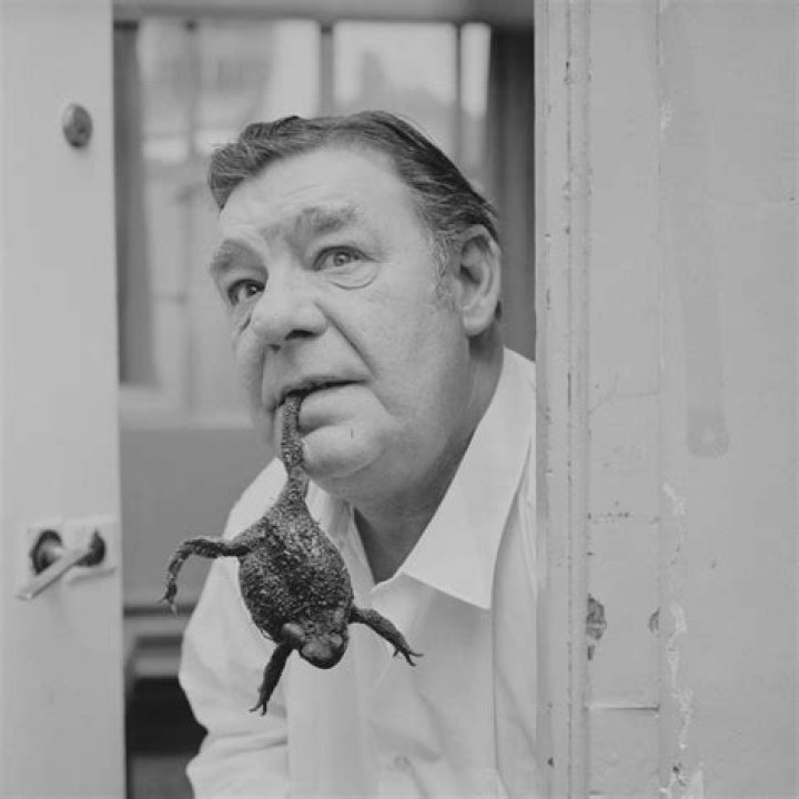 Lon Chaney Net Worth - Wiki, Age, Weight and Height, Relationships, Family, and More