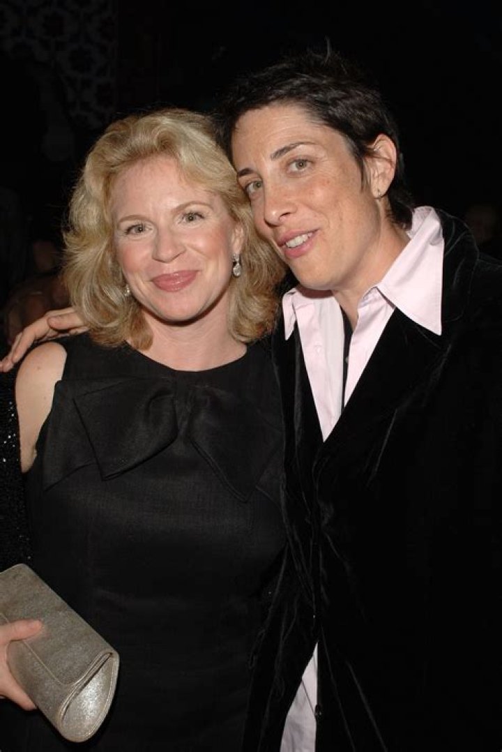 Louise Lasser Net Worth - Wiki, Age, Weight and Height, Relationships, Family, and More