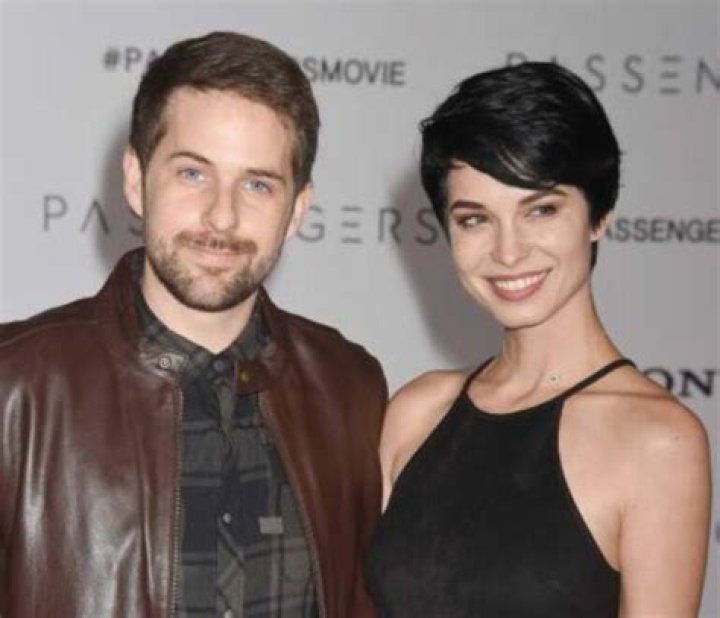 Melanie Moat or Pamela Horton?