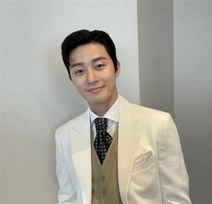 Park Seo-joon Pets - Celebrity Pets