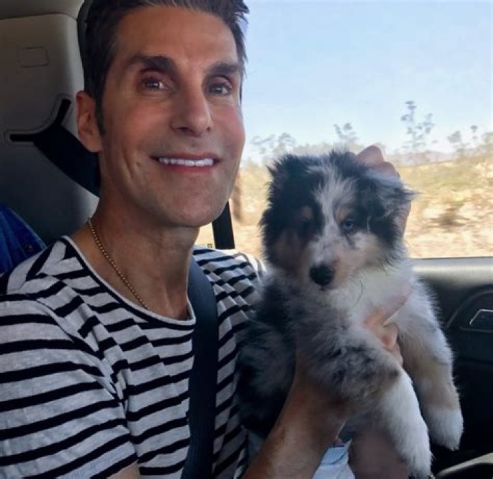Perry Farrell Pets - Celebrity Pets