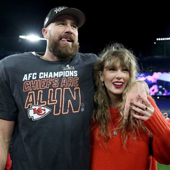 Taylor Swift and Travis Kelce may have a 'lot to lose' if it all goes wrong, expert says