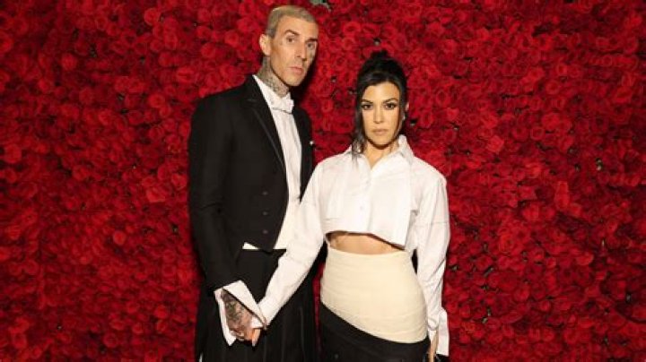 The 'Red Flags' In Kourtney Kardashian's Marriage to Travis Barker