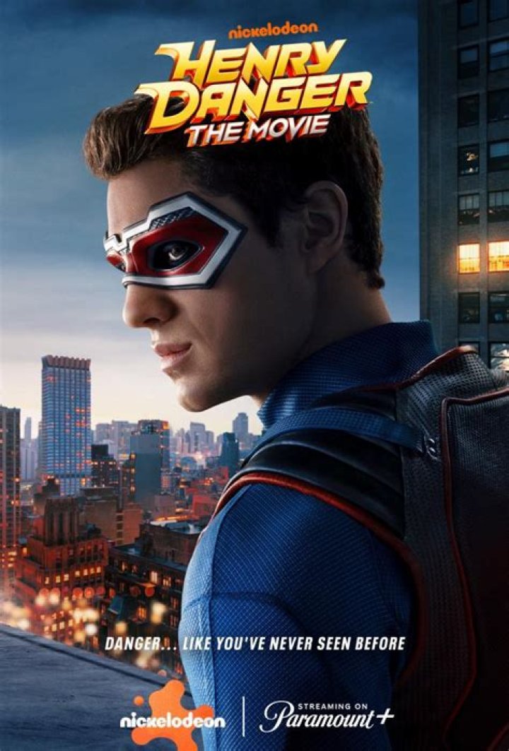 The actress Riele Downs who played Charlotte in the series Henry Danger is not dating Jace Norman.