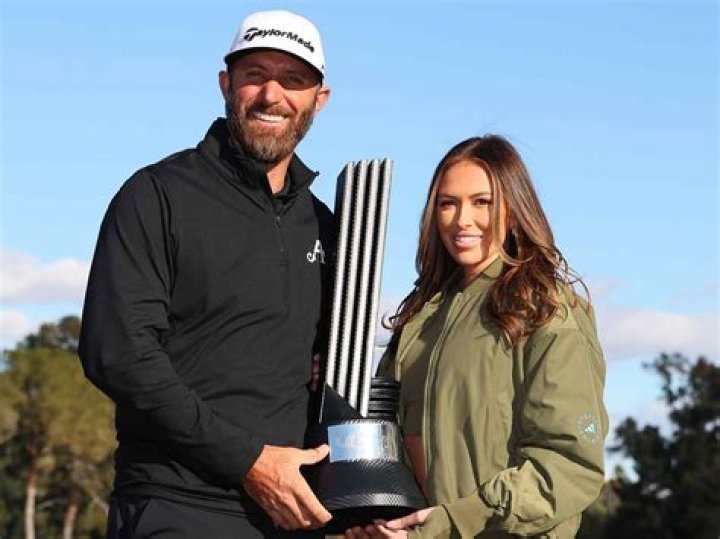The American golfer Dustin Johnson's relation with Paulina Gretzky.