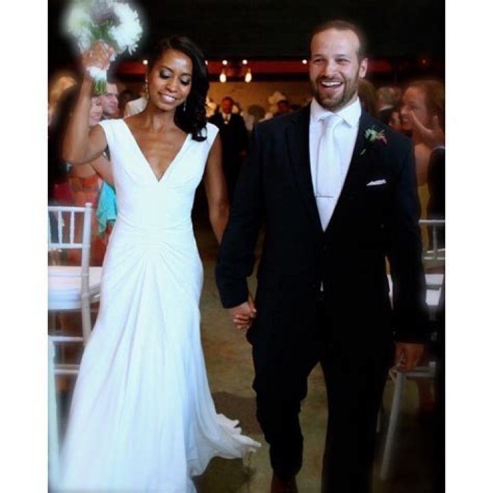 Untold Facts About Kristen Ariza- Bio, Husband, Net Worth & Career