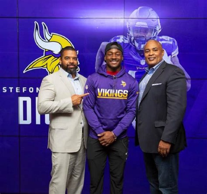 Who Is Stefon Diggs Agent Adisa Bakari? Net Worth And Family