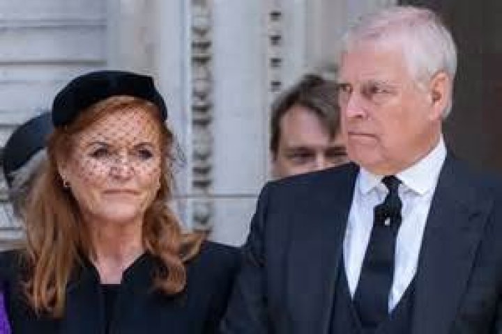 Will Sarah Ferguson & Prince Andrew ever get kicked out of Royal Lodge?